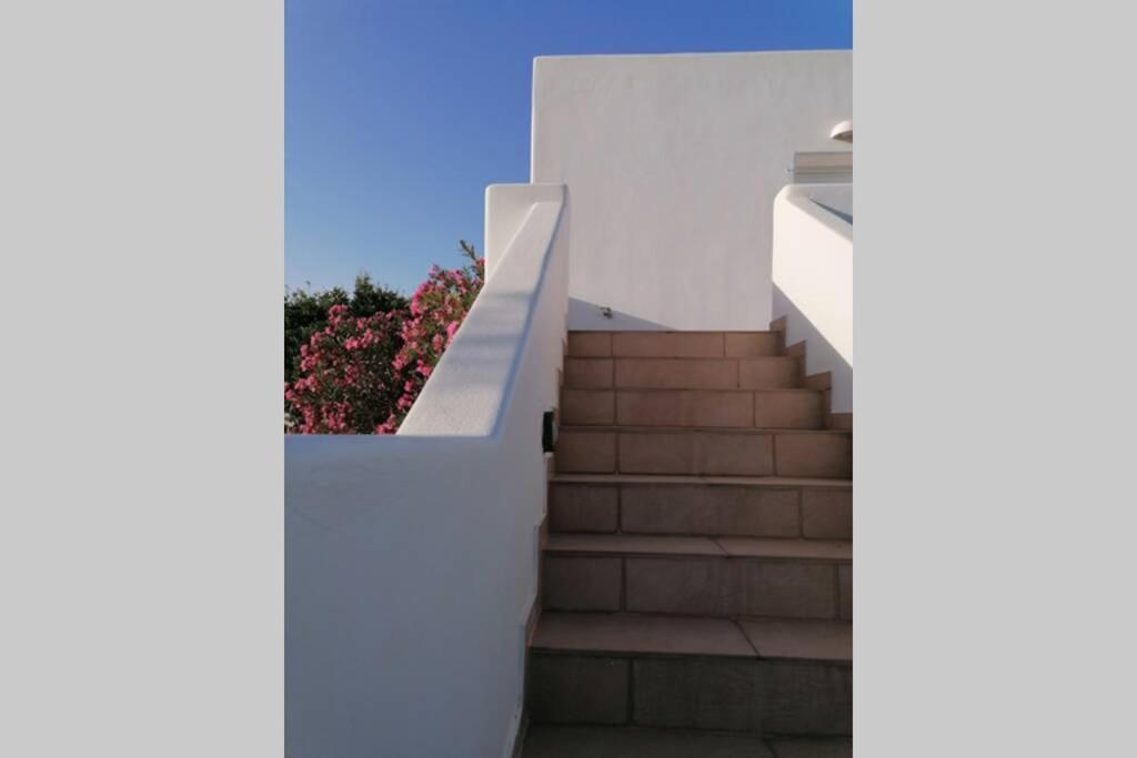 Rizes Elias Studio With Sea View Isterni  外观 照片